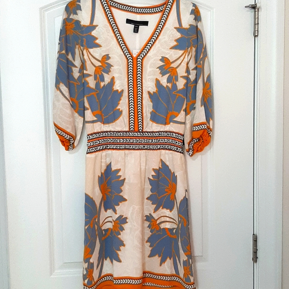 White House Black Market v-neck smocked mini XXS NWT